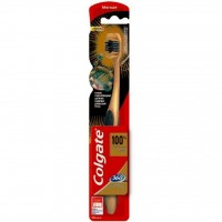 Зубная щетка Colgate 360 Золотая с древесным углем (8718951071407)