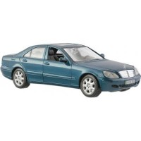 Машина Maisto Mercedes-Benz S-Class 2002 (1:26) серебристо-синий (31955 silver blue)