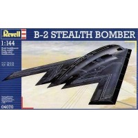 Сборная модель Revell Бомбардировщик-невидимка Northrop B-2 Bomber 1:144 (4070)