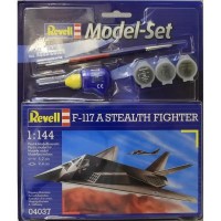 Сборная модель Revell Самолет F-117 Stealth Fighter 1:144 (64037)