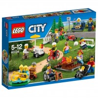 Конструктор LEGO City Town Праздник в парке для жителей города (60134)